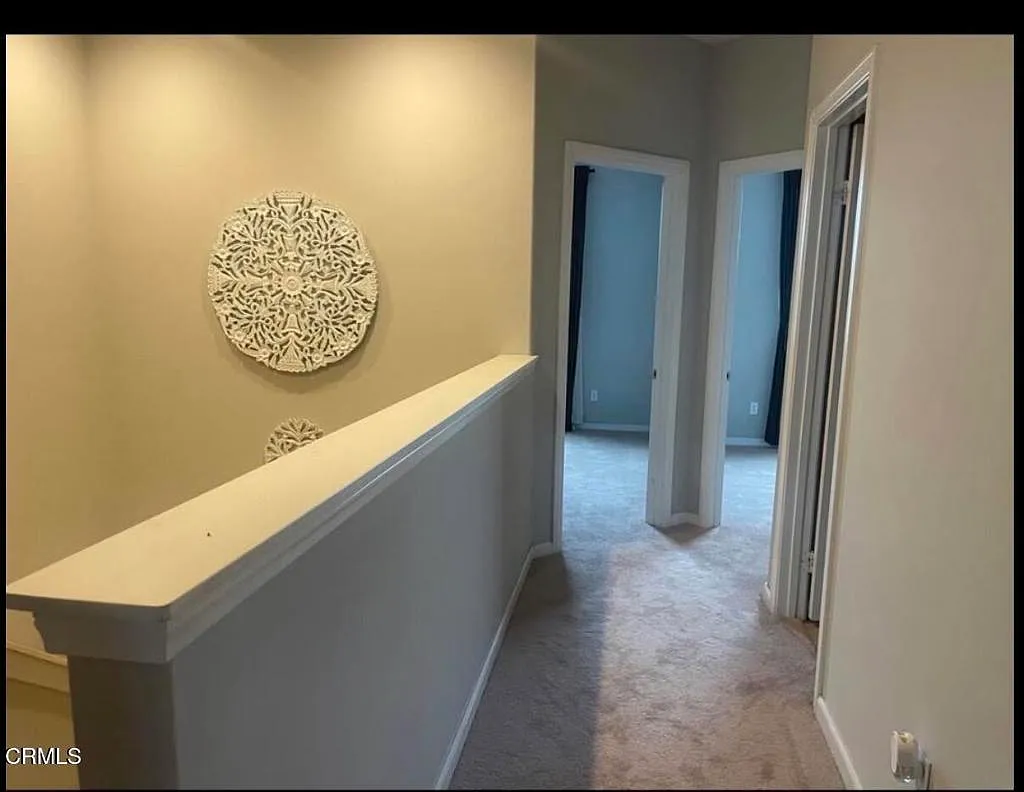 4 bed, 3.5 bath, 1996 sqft, $4,900 — Photo 2
