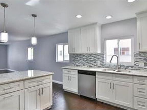 2nd image of 2923 N Coolidge Ave