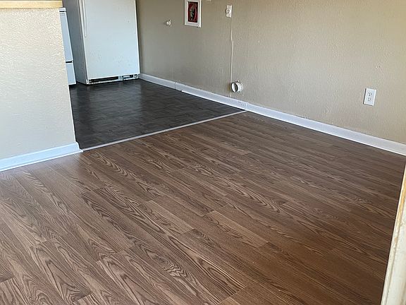 5th image of 3625 Crestbrook Ct #3