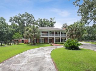 10 Hackamore Dr, Bluffton, SC 29910