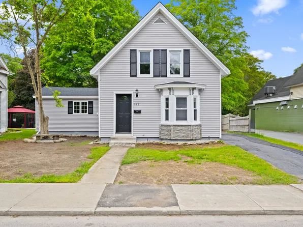 143 South Main Street, Brooklyn, CT 06234