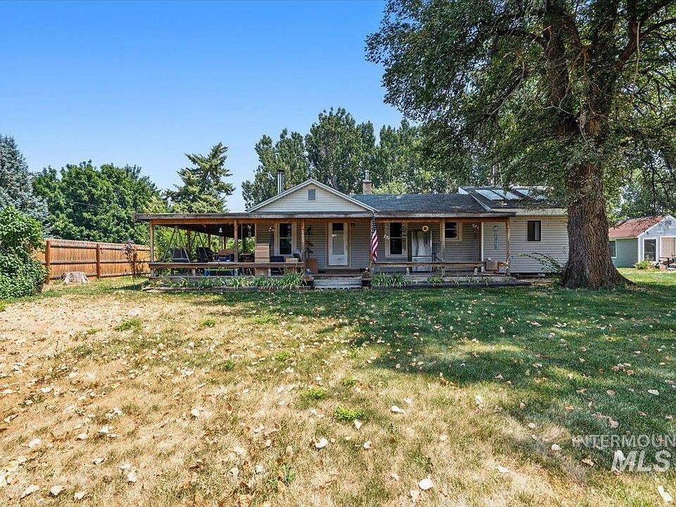1st image of 6613 Wright Ln
