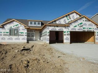 1508 Rockcrest Rd, Ankeny, IA 50023