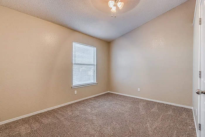 10932 Duster Dr — Photo 21