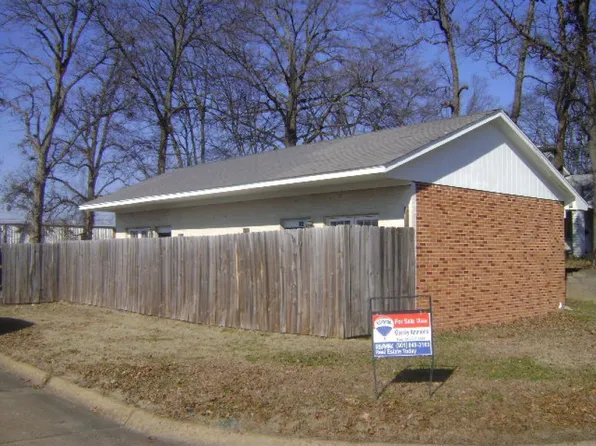 210 Van Buren Ave, West Memphis, AR 72301