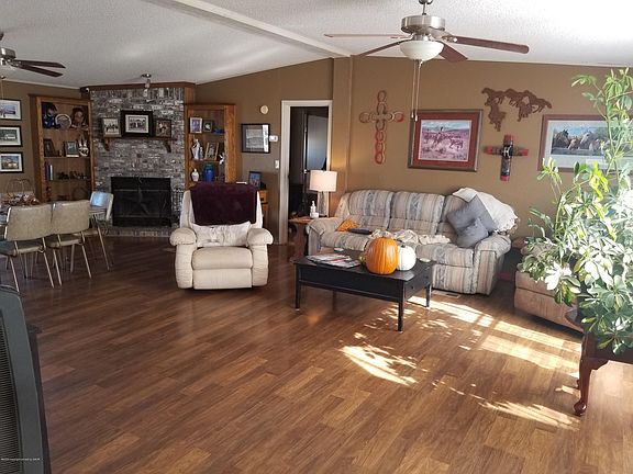 2nd image of 2700 Potomac Dr