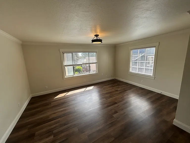 912 Carolina St #5 — Photo 2