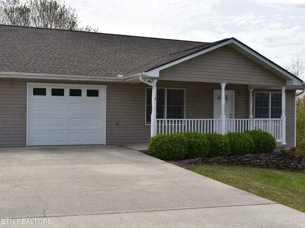 187 Grandview Ln, Pleasant Hill, TN 38571