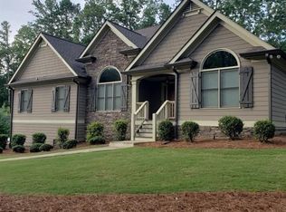 800 White Rd, White, GA 30184