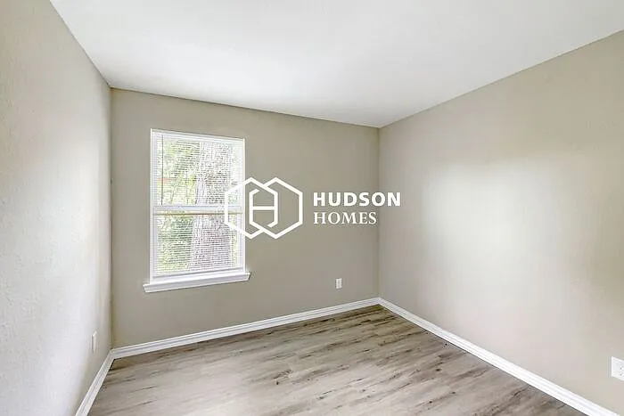 4018 Dorchester St #B — Photo 7