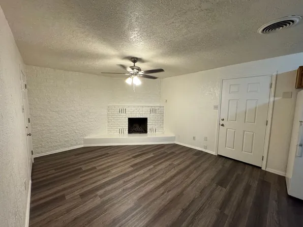 Hubbard Penn/8th Apartments, 801 N Penn Ave #801-B-472, Roswell, NM 88203