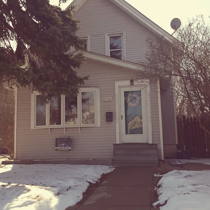 1st image of 1540 Como Ave