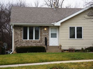 3776 Sage Dr, Rockford, IL