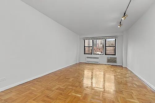 1st image of 220 E 54th St APT 8L