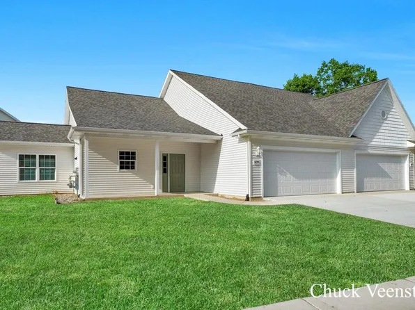 639 W Woodlawn Ave, Hastings, MI 49058