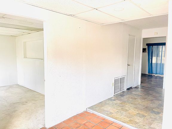 5th image of 400 Kona Ln