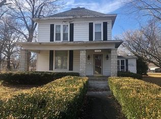 1917 S Maple St, Carthage, MO 64836