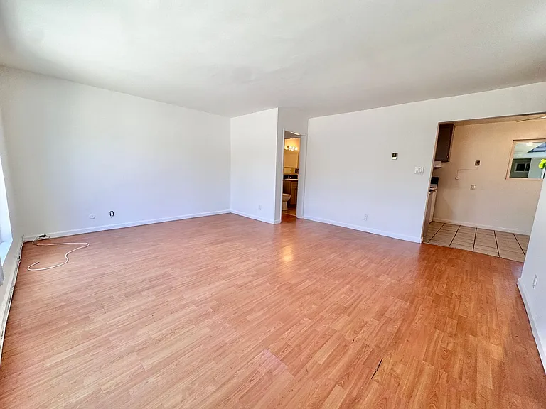 9820 Exposition Blvd — Photo 12