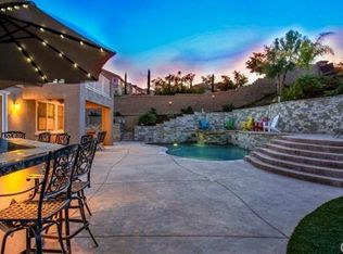 7902 Summer Day Dr, Corona, CA 92883