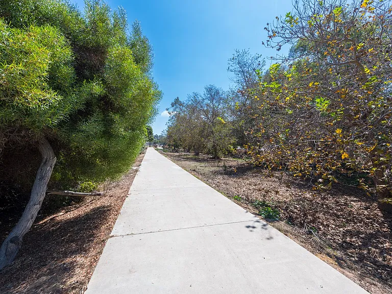 Point Loma Bay Apartments | Coastal Living Near the Beach — Photo 72
