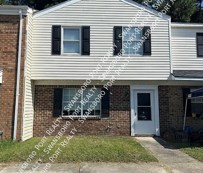 414 Myrtlewood Cir — Photo 1
