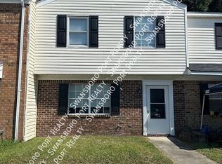 414 Myrtlewood Cir, Jacksonville, NC 28546