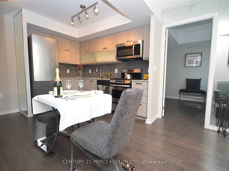 36 Lisgar St #1816 — Photo 5