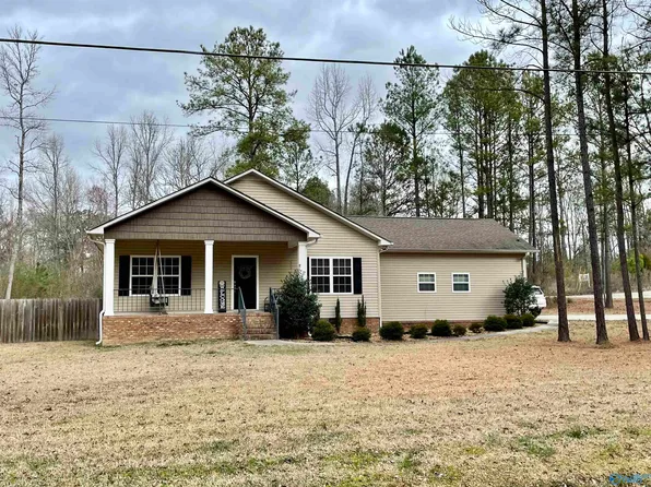 7110 New Bethel Rd, Hokes Bluff, AL 35903