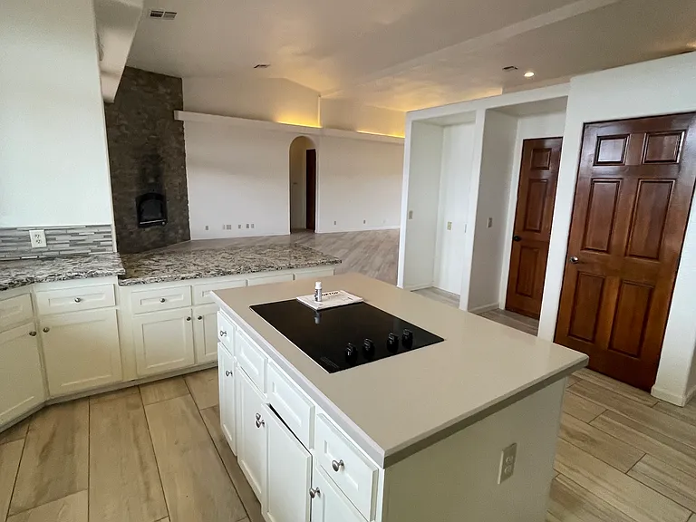 10745 Pinon Ave — Photo 12