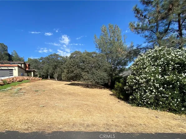 17214 Brookfield Rd, Hidden Valley Lake, CA 95467