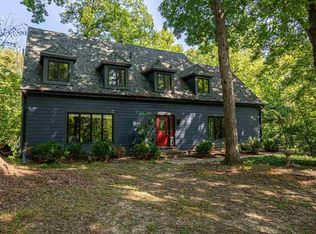 7 The Woods NE, Iowa City, IA 52240