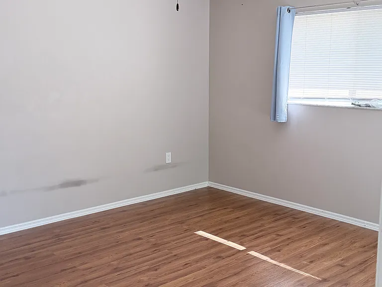 148 Cypress Way E #8 — Photo 5