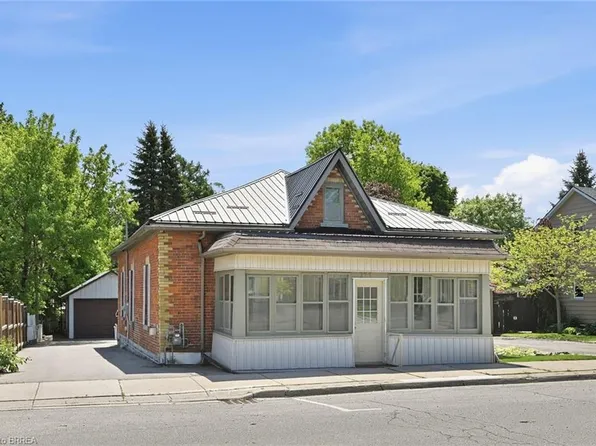 277 Main St, Delhi, ON N4B 2M6