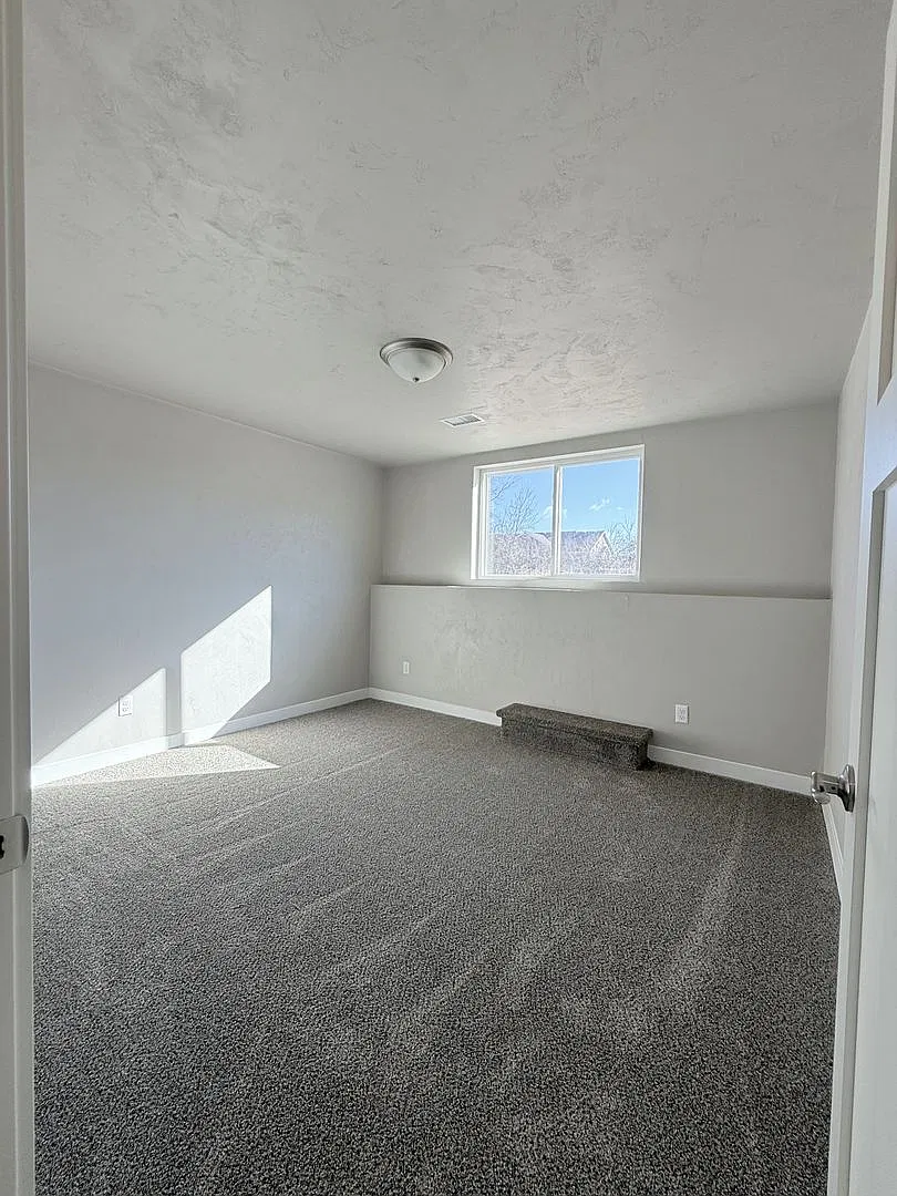 4786 Marlo Way — Photo 2