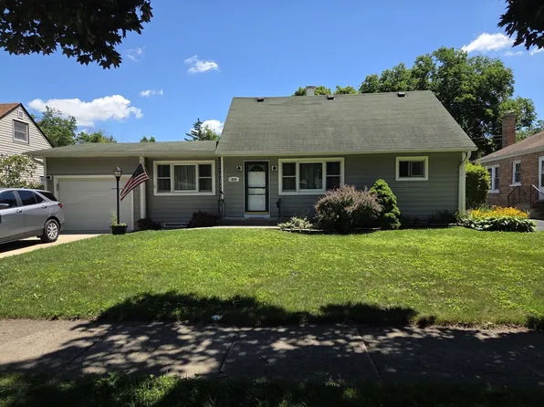 829 S Grace St, Lombard, IL 60148