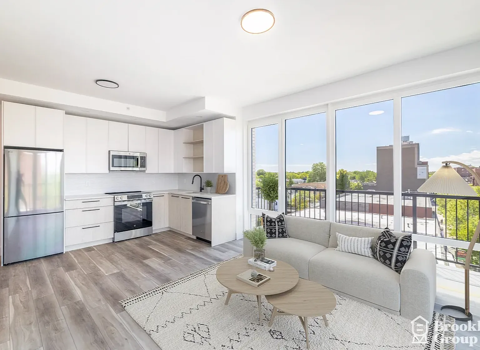 3009 Avenue I — Photo 1