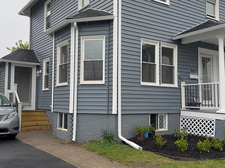 88-90 Washington Ave #90 — Photo 1