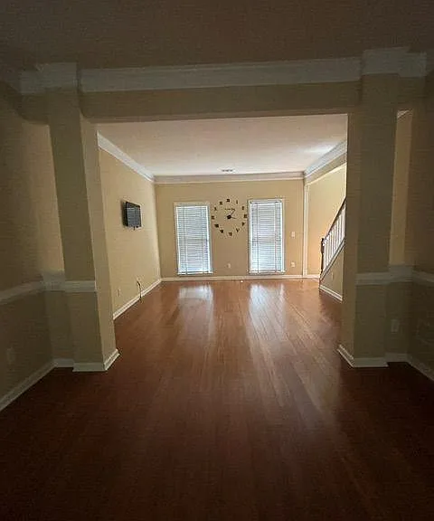 8002 Allerton Ln — Photo 6