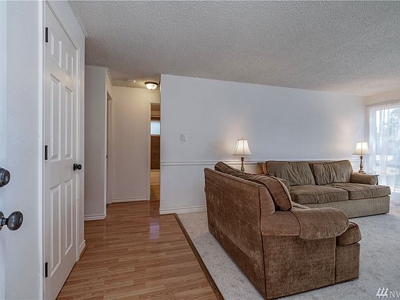 5th image of 12602 105th Avenue Ct E