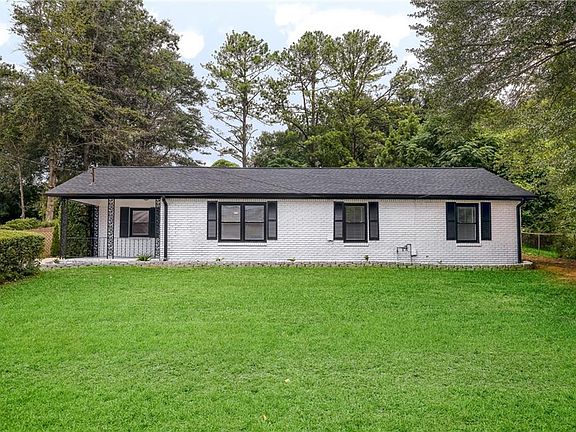 2nd image of 1881 Teasley Dr SE