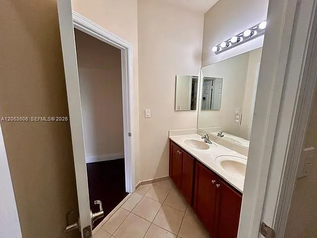 14435 SW 16th St — Photo 29