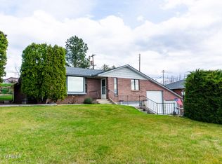 4007 Mountainview Ave, Yakima, WA 98901