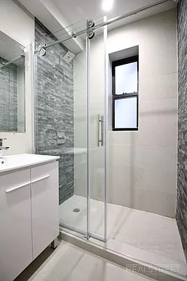 Rented by Real Street Inc | media 7