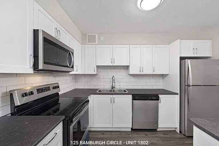 125 Bamburgh Cir — Photo 16