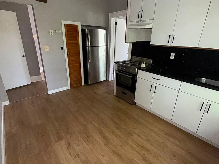 1015 Prospect St #2L — Photo 24