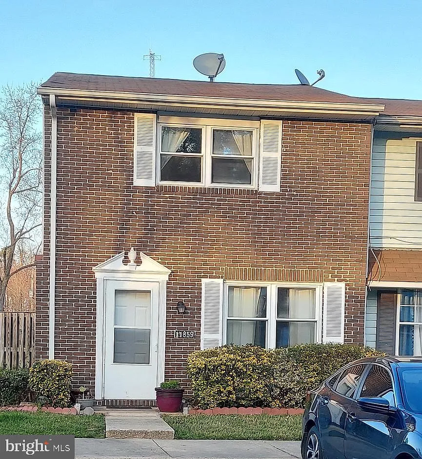 11859 Oak Manor Dr #23 photo 1