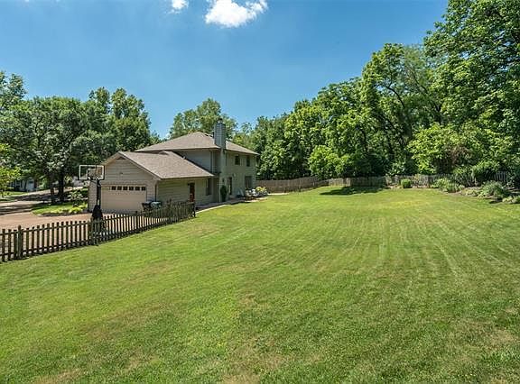 3rd image of 1329 Woodfield Manor Ct