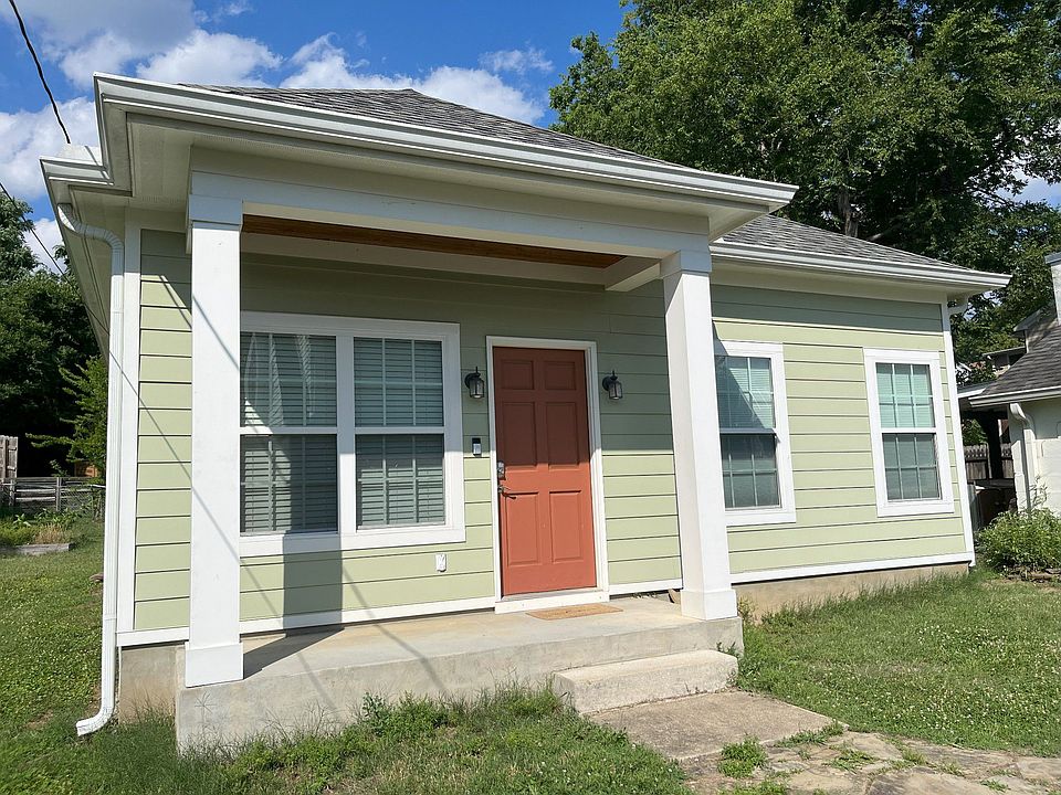 1st image of 2941B Primrose Cir