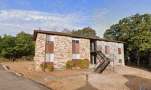2000 Longmire Ct #12 Photo 1