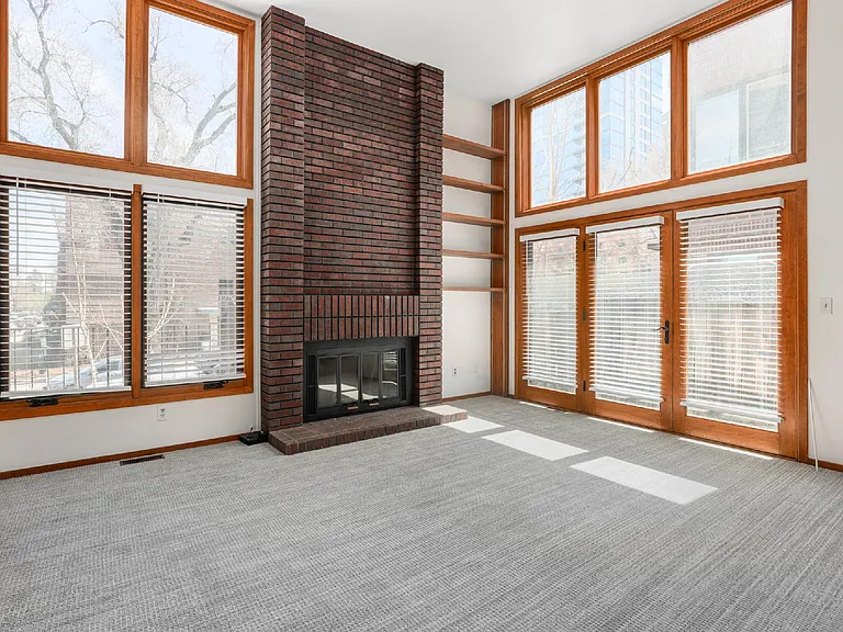932 E Ellsworth Ave #A — Photo 9
